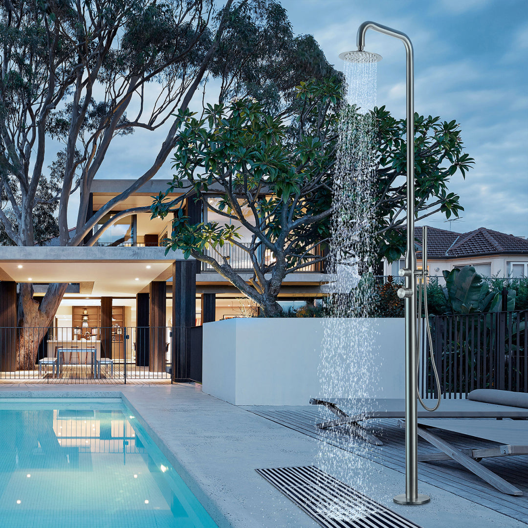 Freestanding Outdoor Shower, Stainless Steel Brushed